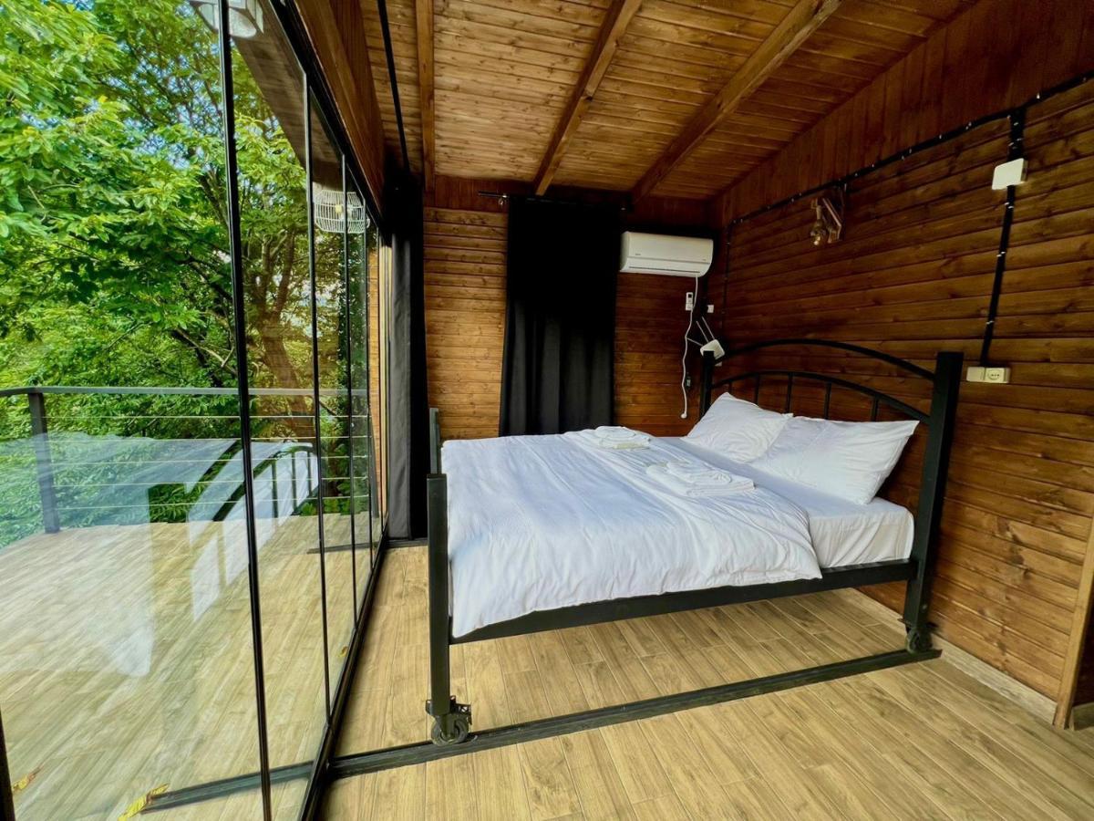 Woodpecker Georgia Hotel Batumi Exterior photo